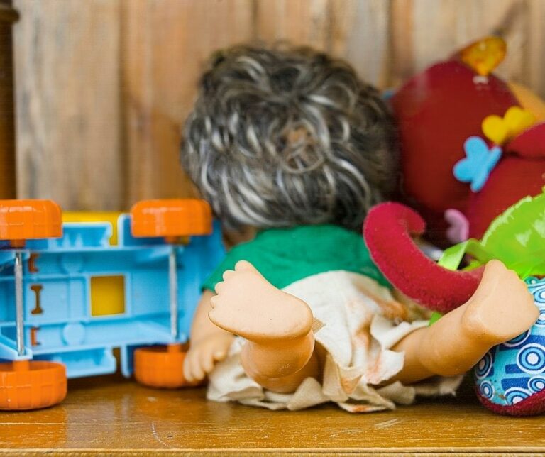 NASZ PÓŁKA Z ZABAWKAMI W 6. MIESIĄCU