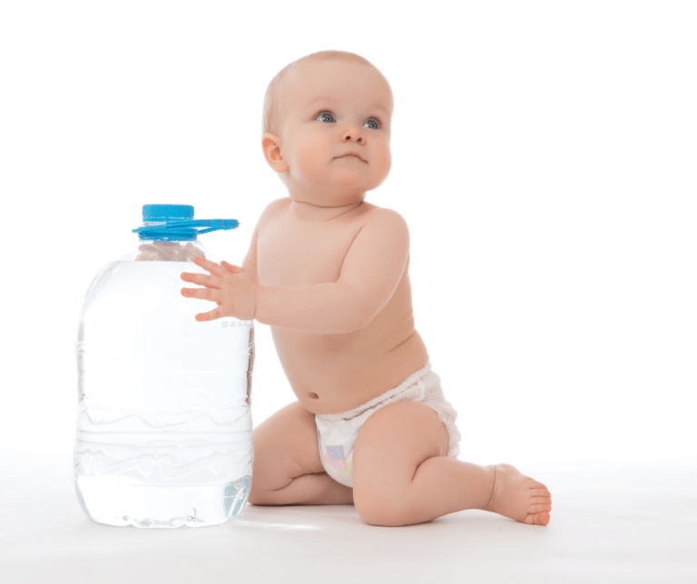 WODA W DIECIE NIEMOWLĄT